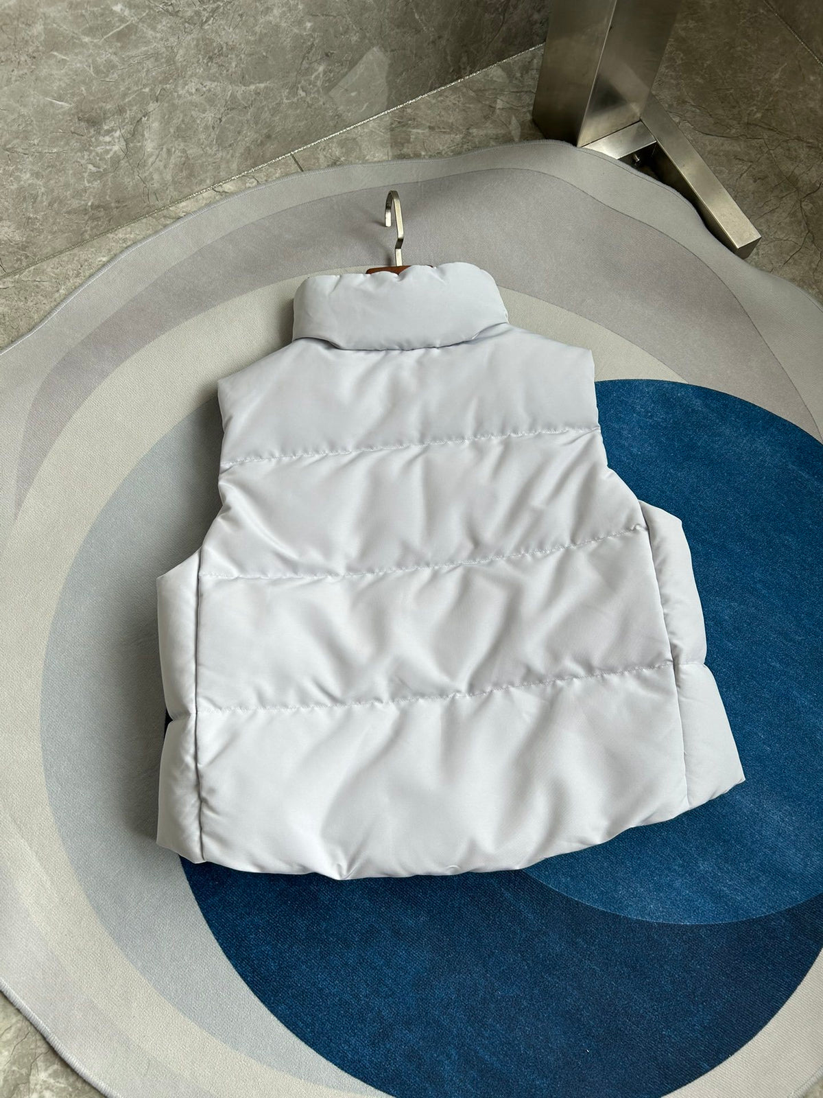 Canada Goose Grandview Black Label Cropped Down Vest – White