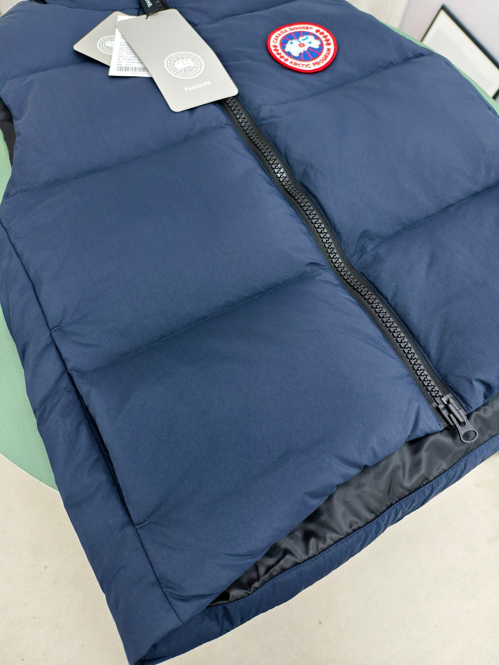 Canada Goose Freestyle Crew Down Vest – Navy