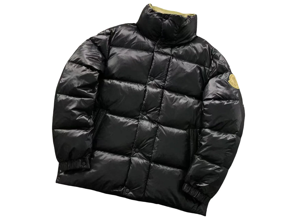 Moncler Sumido Stand-Collar Down Jacket – Black