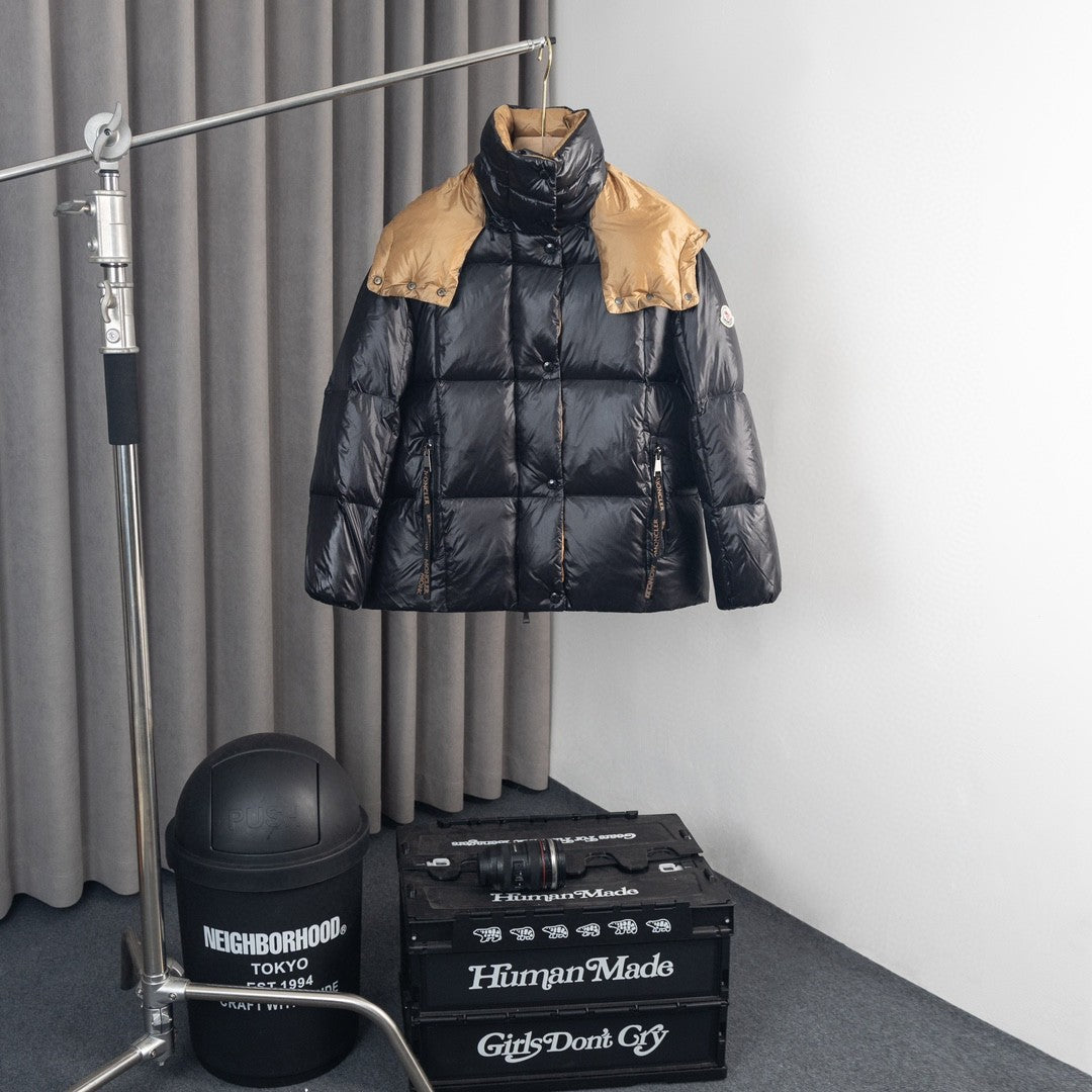 Moncler Parana Puffer Down Jacket – Black (Unisex)
