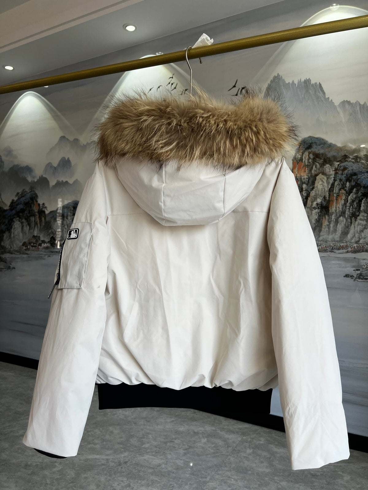 MLB Down Jacket – Cream (Fur Hood)