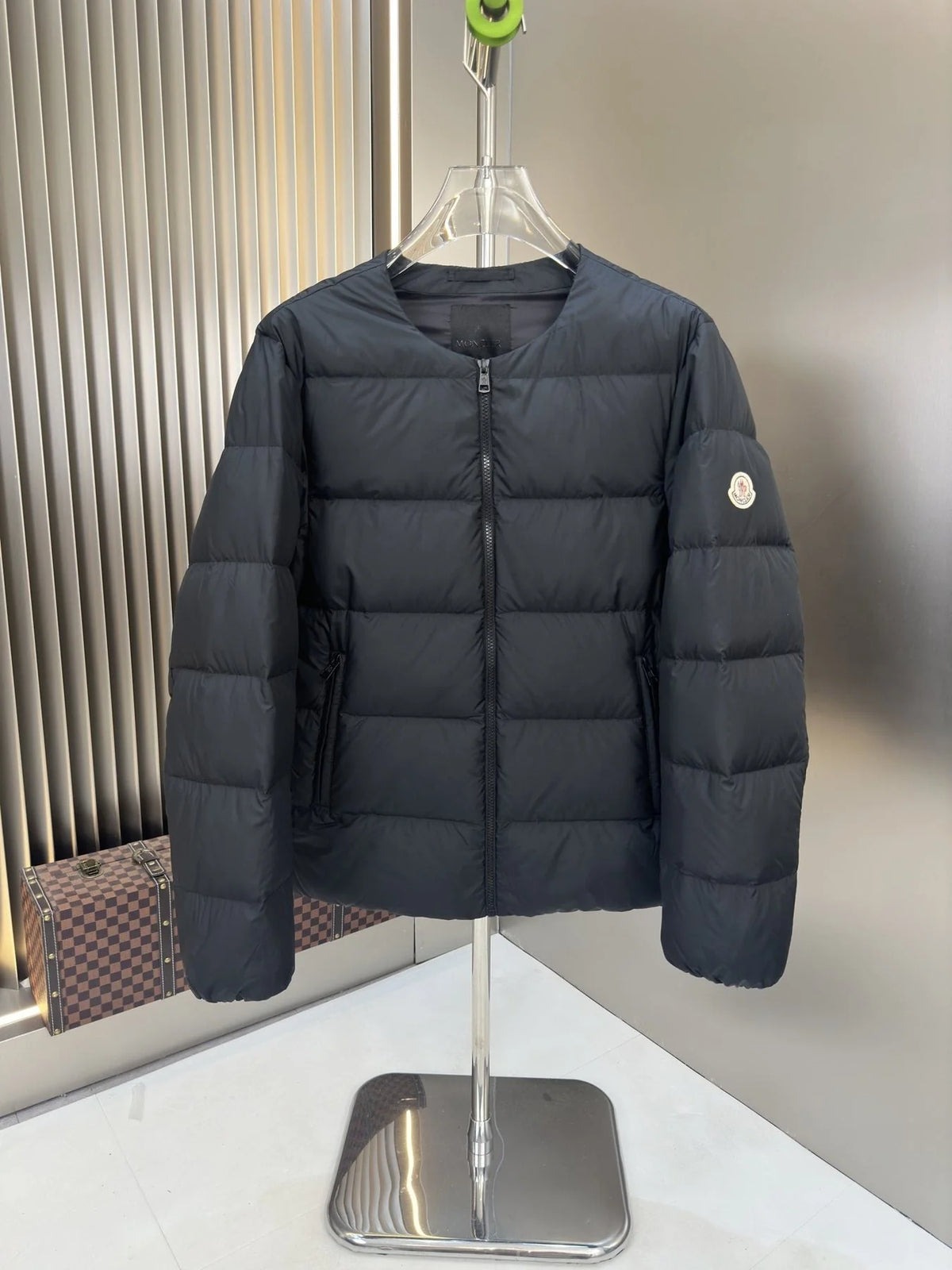 Moncler Reversible Hooded Down Jacket – Black