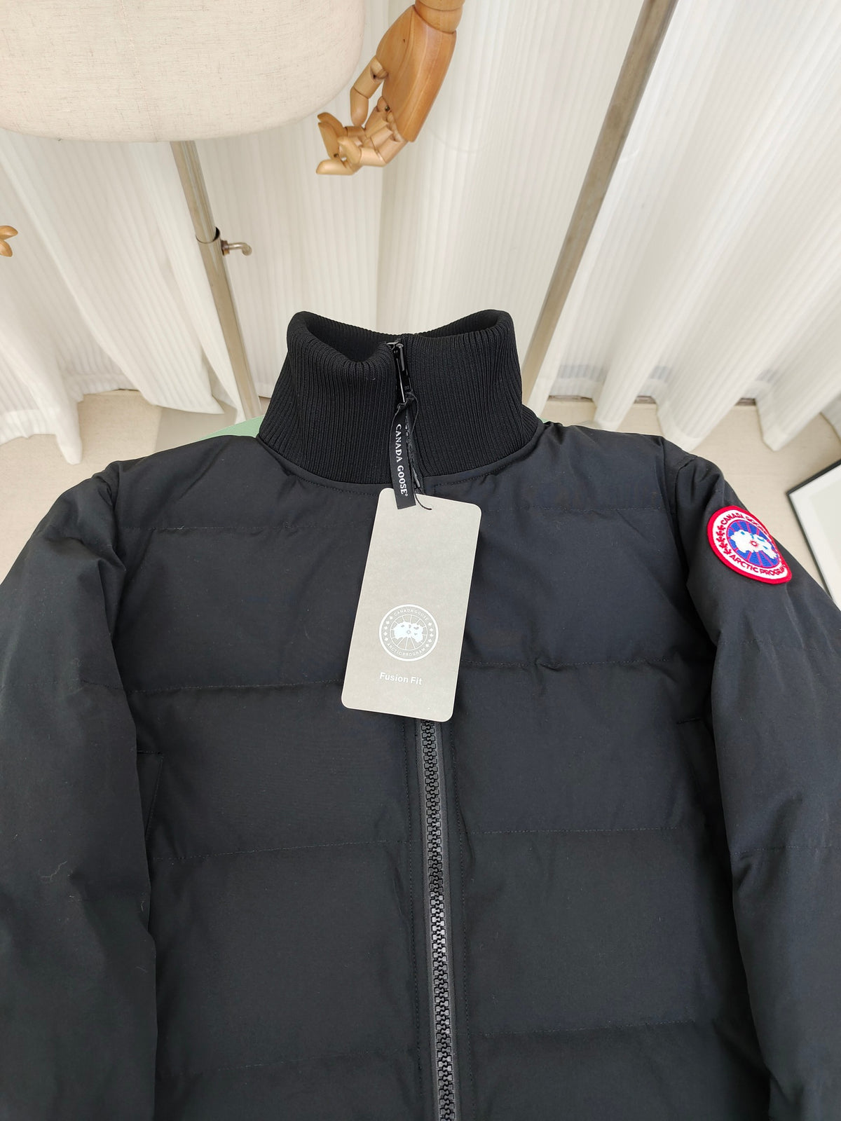 Canada Goose Puffer Bomber Jacket – Graphite (Unisex)