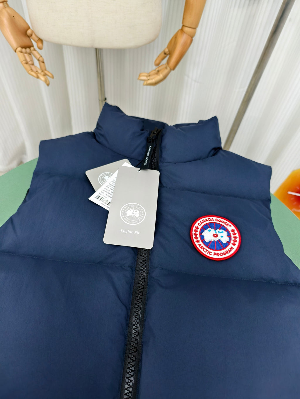 Canada Goose Freestyle Crew Down Vest – Navy