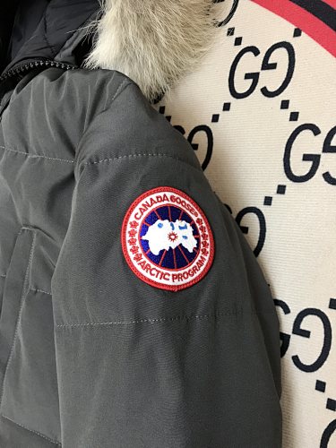 Canada Goose Down Parka – Charcoal (Unisex)