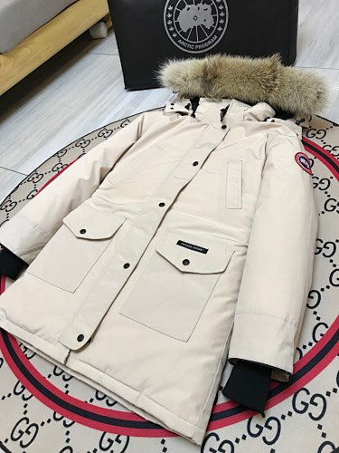 Canada Goose Women's Trillium Parka – White