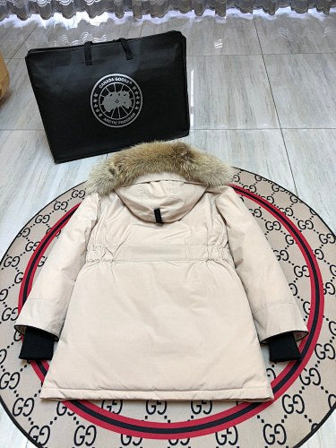 Canada Goose Women's Trillium Parka – White