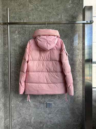 Canada Goose Expedition Parka – Limited Edition Pink (Unisex)